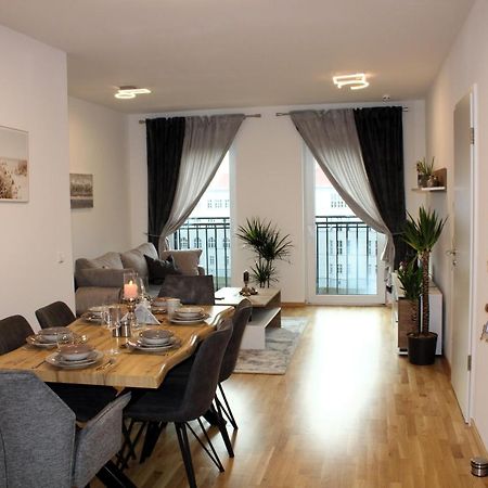Zentrum Residenz - Wohnen Auf Hoechstem Niveau لبسيا المظهر الخارجي الصورة